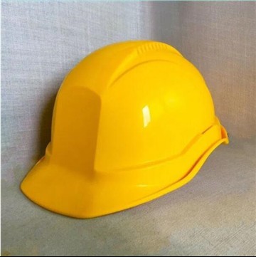 who need wear safety helmet